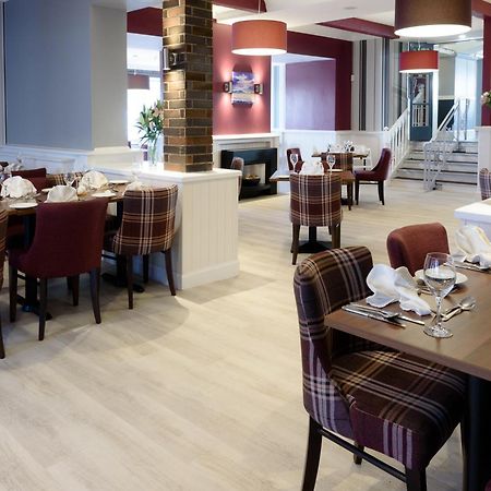 The Crown Hotel Newton Stewart Bagian luar foto